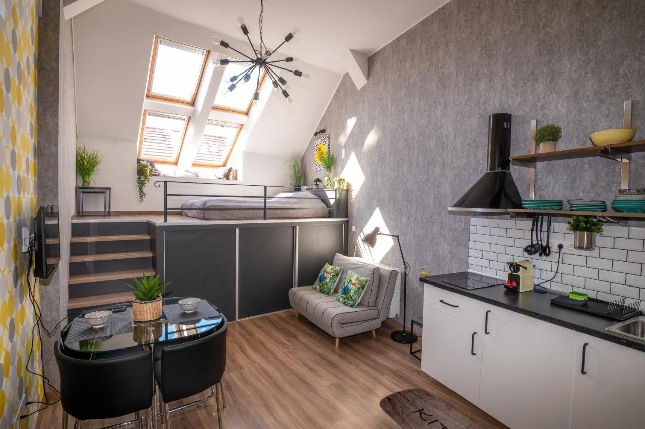 Palms Apartments บูดาเปสต์ ภายนอก รูปภาพ