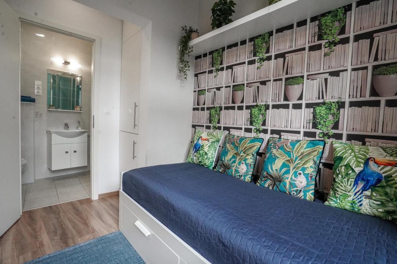 Palms Apartments บูดาเปสต์ ภายนอก รูปภาพ